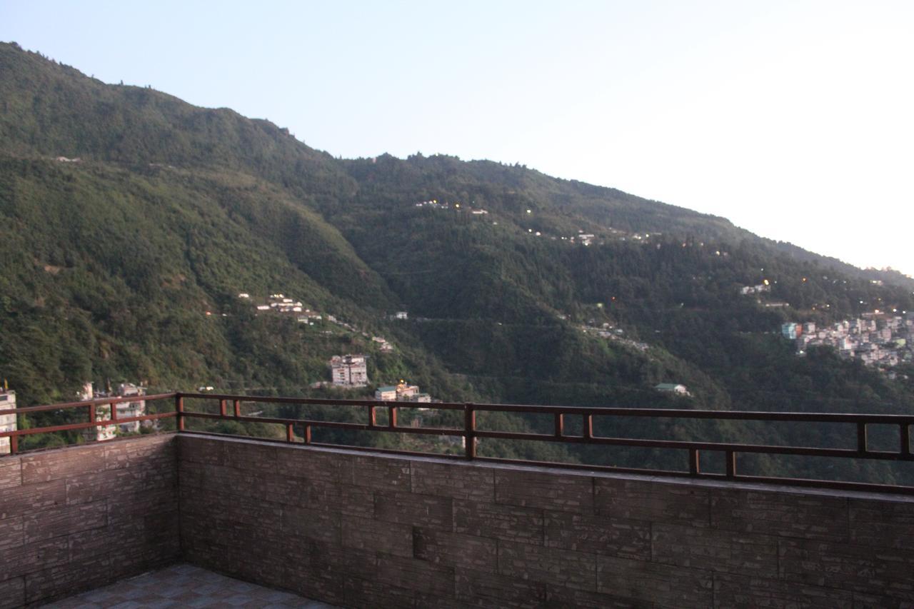 Hotel Hill Castle Gangtok Exterior photo